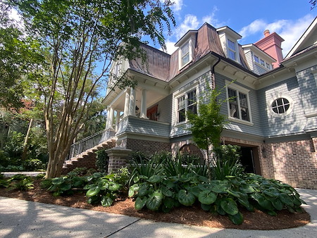 Top 5 Landscape Design Trends for Coastal Homes in Kiawah Island